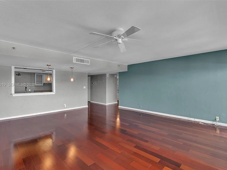 3200 Port Royale Dr N #2103 — Photo 21