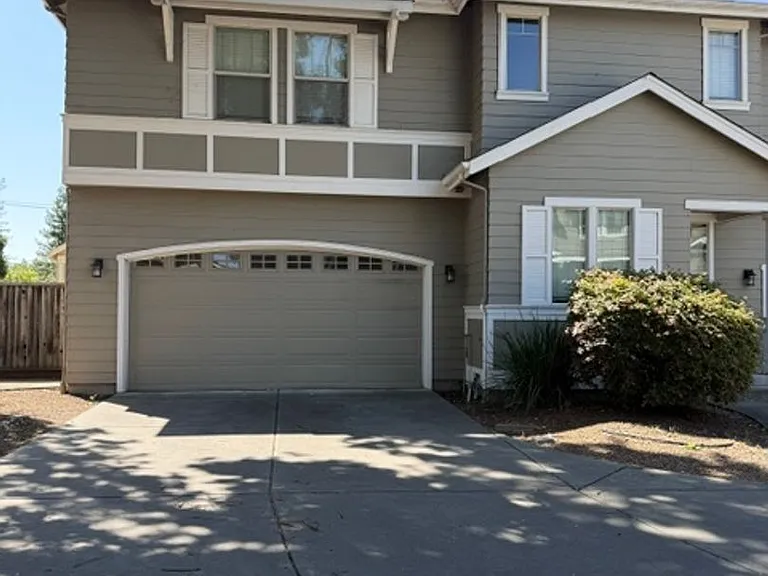 1514 Lance Dr — Photo 6