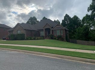 2301 NW Maple Glen Rd, Bentonville, AR 72712