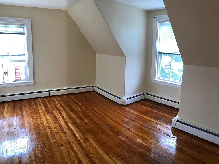 40 Chester St #1 — Photo 3