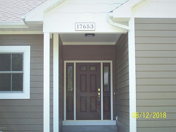 3rd image of 17653 Penny Ln