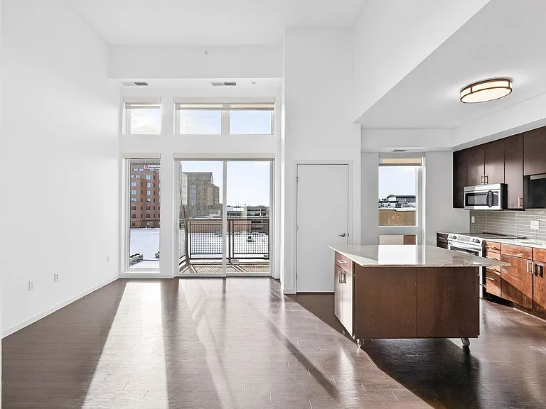 The Flats at West End — Photo 118
