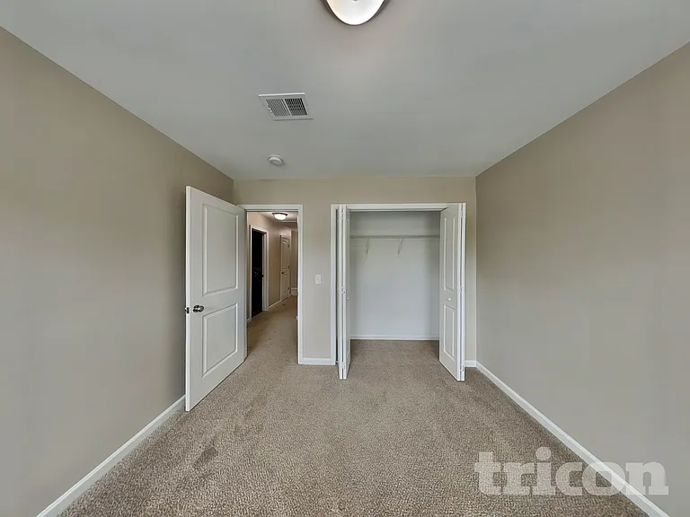 423 Lanyard Ln — Photo 14
