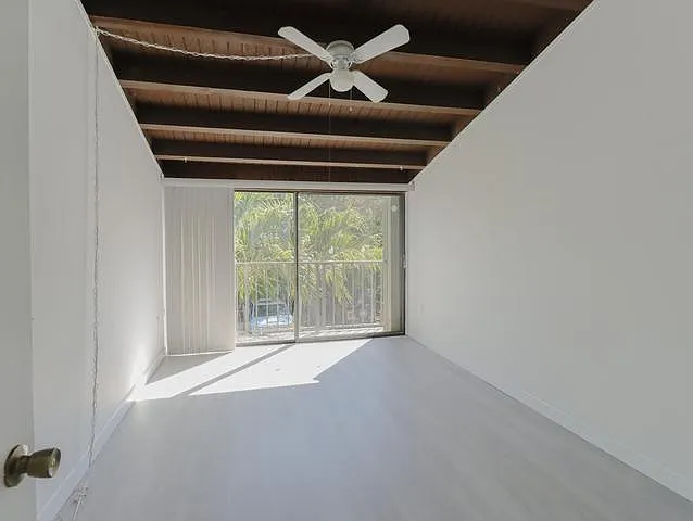 2 bed, 1349 sqft, $3,200 — Photo 4