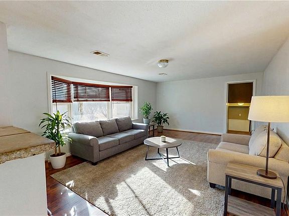 5th image of 6004 NE Amazonia Rd