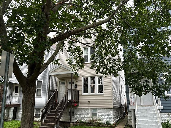 2nd image of 2827 S 48th Ct