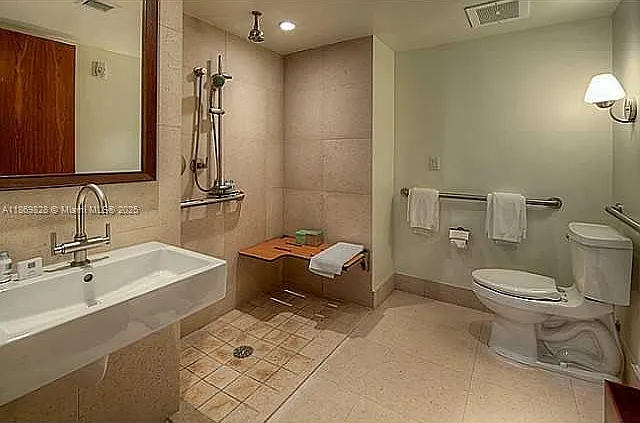 6801 Collins Ave #309 — Photo 19