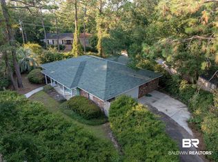 101 Cameron Cir, Daphne, AL 36526