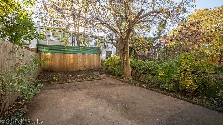 Rented by Garfield Realty  | media 26