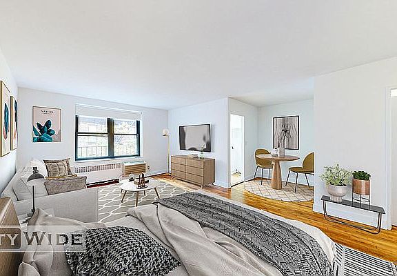 2nd image of 436-442 E 81st St #5J