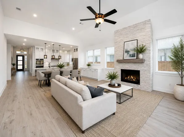 9606 Chateau Hl, Manvel, TX 77578