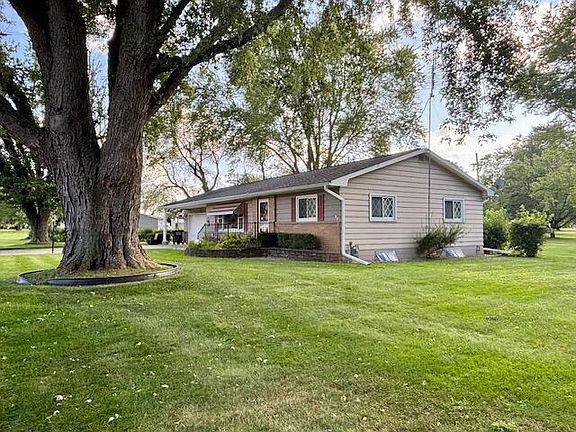 5th image of 56930 Franklin Dr