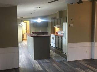 350 Warren Dr, Vine Grove, KY 40175