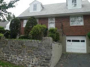 130 Sweetfield Cir, Yonkers, NY 10704