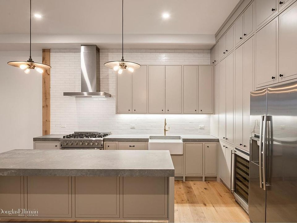 1st image of 45 White St APT 4A