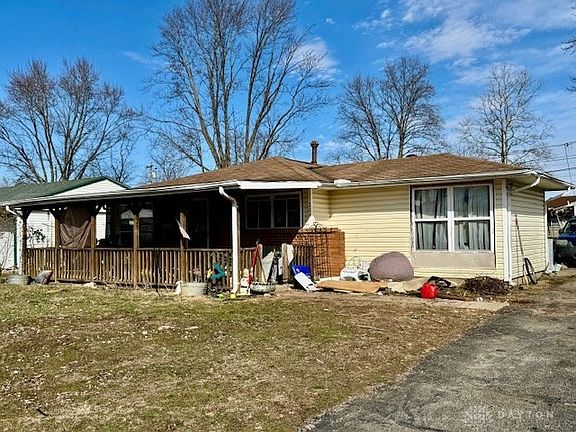 2nd image of 204 Slayton St