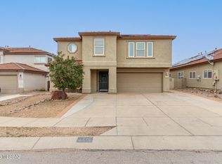 8449 E Hodgman Pl, Tucson, AZ 85747
