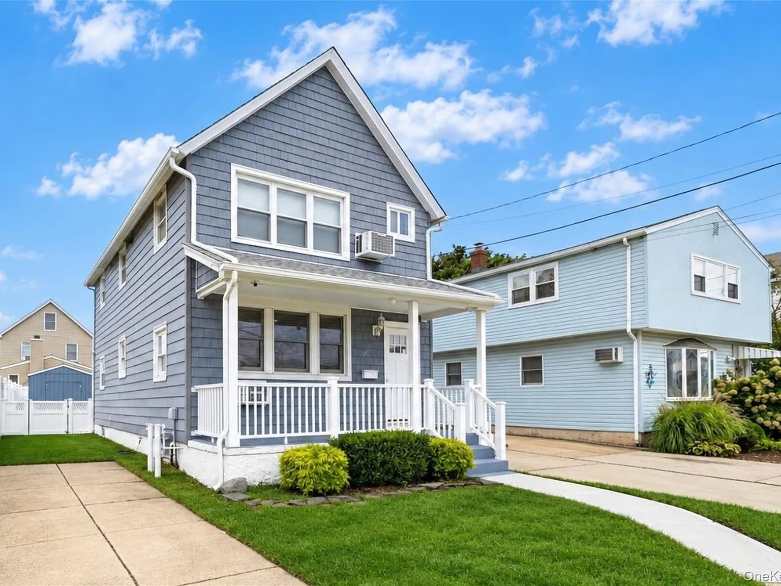 1 bed, 1.0 bath, 684 sqft, $2,400 — Photo 2