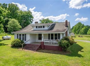 1605 New Salem Rd, Randleman, NC 27317