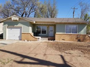 1906 E Garriott Rd, Enid, OK 73701