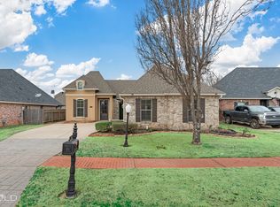 788 Dumaine Dr, Bossier City, LA 71111