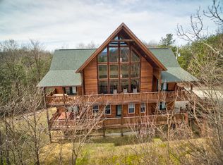 2979 Little Cub Way, Sevierville, TN 37862
