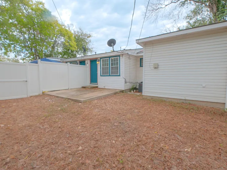 3902 Dexter Ave — Photo 21