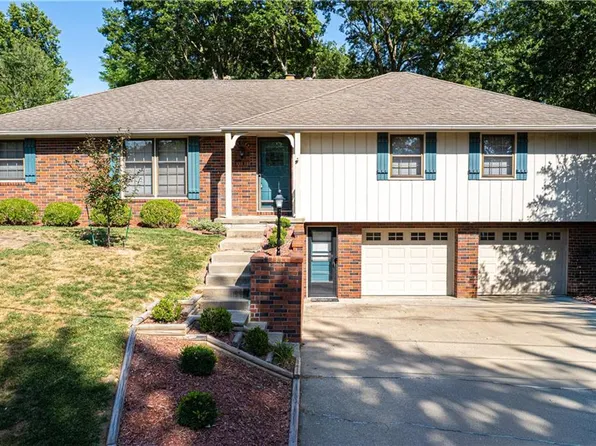 3915 Miller Rd, Saint Joseph, MO 64505