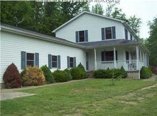 330 Limestone Rd, Charleston, WV 25312