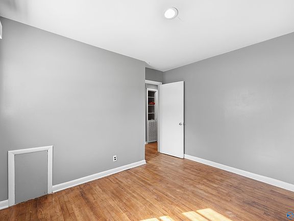 2nd image of 3800 8th Ave SW
