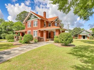 902 2nd St SE, Moultrie, GA 31768