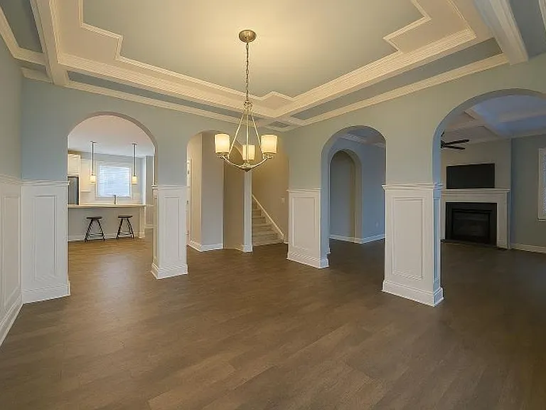 1233 Black Oak Cir — Photo 11
