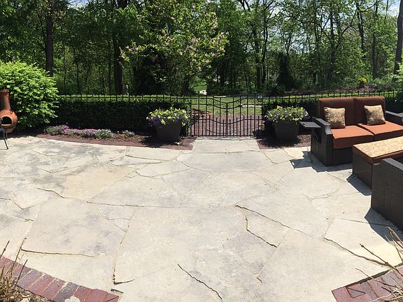 3rd image of 41W160 Oak Hills Ct