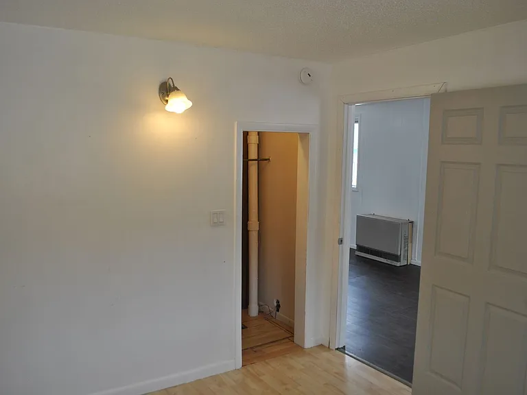 1215 W Pine St — Photo 6