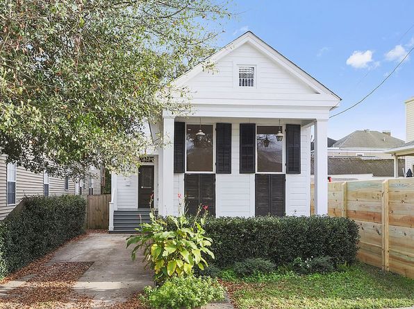 919 Hillary St