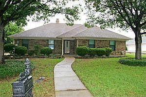 1st image of 2509 Mesquite St