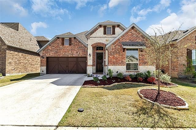 1st image of 4134 Sanders Dr