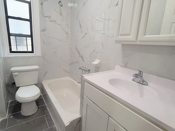 4th image of 644 W 185th St APT 4E