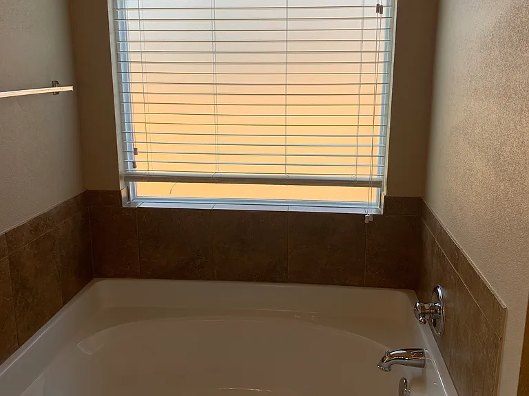 1113 Branchwood Way — Photo 13