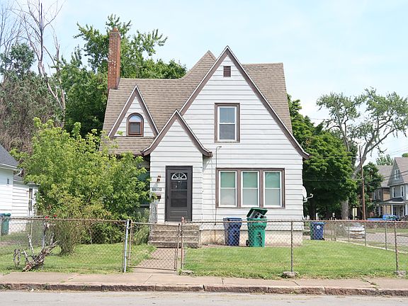 2nd image of 1604 Michigan Ave #2