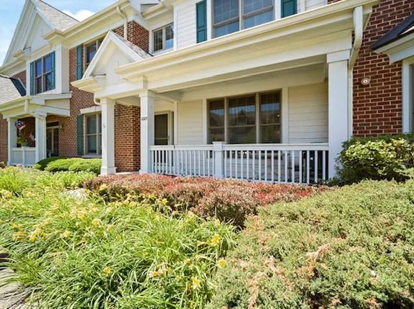 1885 Norhardt Dr #1885, Brookfield, WI 53045