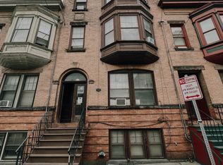 36 Spring St, Albany, NY 12210