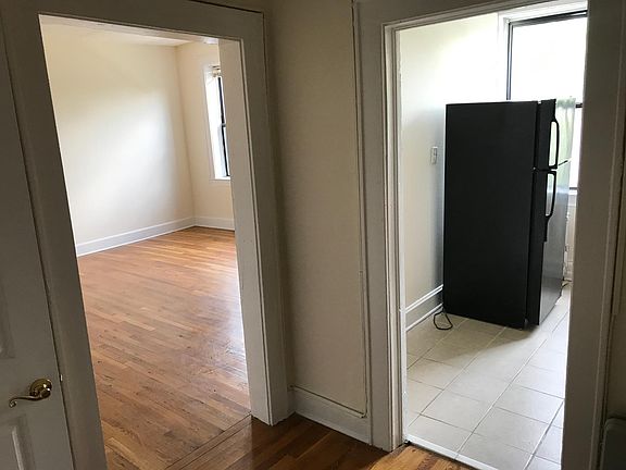 5th image of 380 Union Ave APT 203