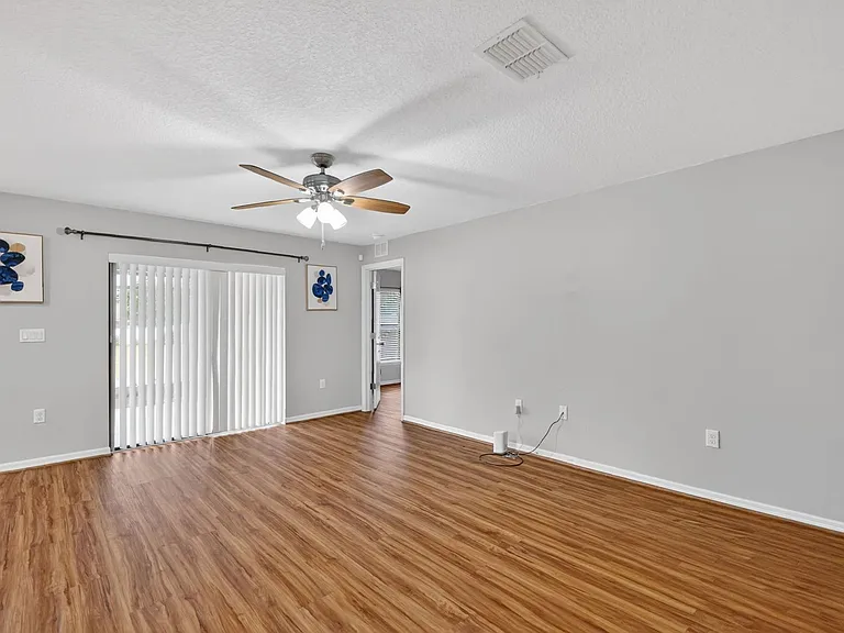 2533 Bracknell Forest Trl — Photo 4