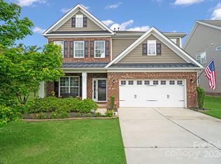 571 Brookhaven Dr, Fort Mill, SC 29708