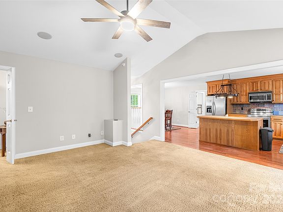 3rd image of 151 Old Home Pl