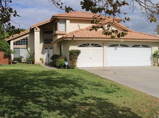 676 E Cerritos St, Rialto, CA 92376