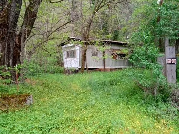 30 Canyon Creek Rd, Junction City, CA 96048