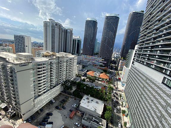 3rd image of 1100 S Miami Ave #1910