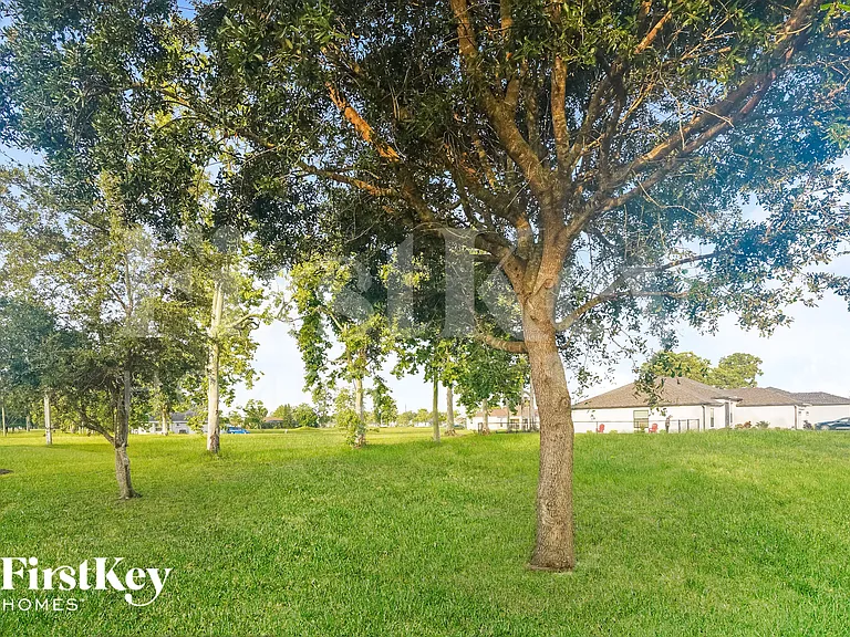 25904 Prada Dr — Photo 15